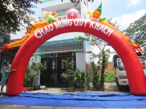 Cổng chào hơi rồng phụng