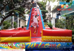 nha hoi nha phao leo nui -022